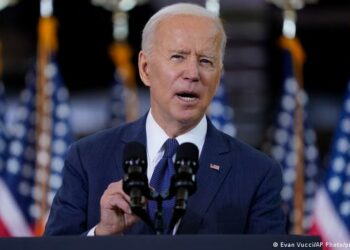 EE. UU. eleva a 62.500 la cuota anual de refugiados admitidos