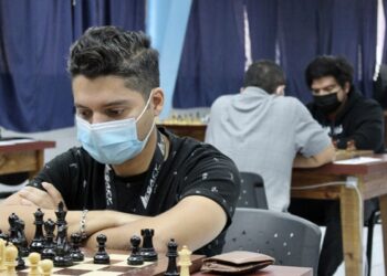 Se definen los semifinalistas de la categoría superior de ajedrez