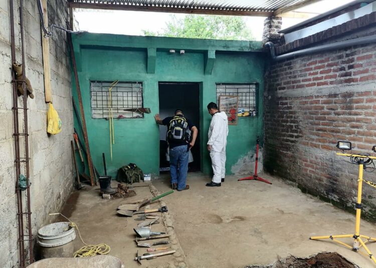 Mujeres y niña encontradas en casa de asesino serial en Chalchuapa, fueron abusadas sexualmente