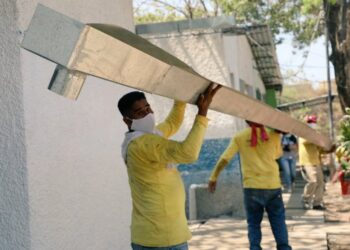 Privados de libertad construyen puesto policial en Acajutla