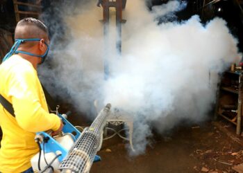 Privados de libertad apoyan megajornada de fumigación