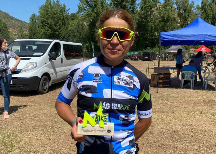 La ciclista salvadoreña Evelyn García ganó la primera etapa de Mágina Bike Vuelta a Jaén en España