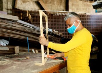 Privados de libertad construyen puesto policial en Soyapango