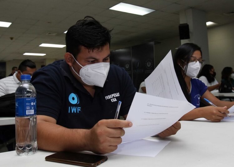 Fedepesa capacita a jueces nacionales