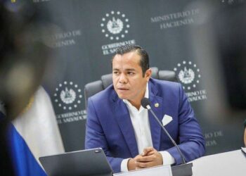 Hacienda inicia la transferencia de los $153 millones a las 262 municipalidades del país