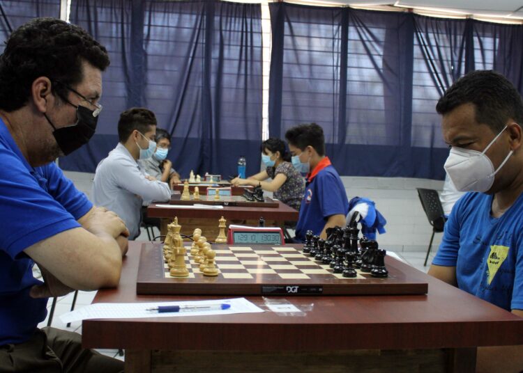 Lemnys Arias y Ricardo Chávez disputarán la final del campeonato superior de ajedrez 2021