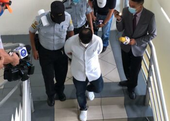 Envían a juicio a José Adán Salazar h. acusado de lavado de dinero por más de $12 millones