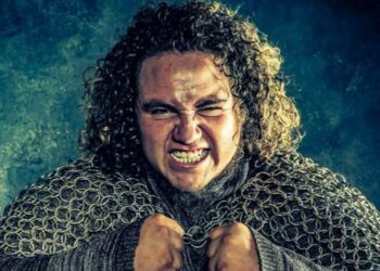 (VIDEO) Un luchador lanza a un niño de 5 años contra el asfalto tras un combate en Ciudad de México y el público lo agrede