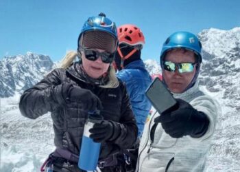 Alfa karina Arrué volverá a intentar subir a la cima del Monte Everest a partir del lunes