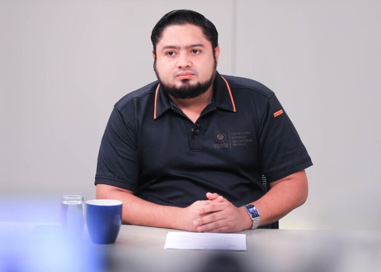 «Toda la población se merece que haya una verdadera justicia», director de Centros Penales sobre el caso del suegro de Mauricio Funes