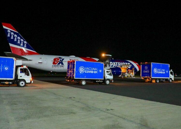 El Salvador recibe su noveno lote de vacunas contra el Covid-19