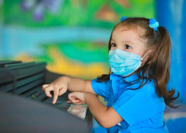 Gobierno entregará mil pianos a diferentes centros educativos en todo el país