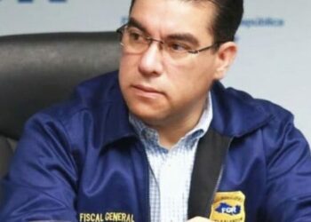 Asamblea Legislativa destituye al Fiscal General, Raúl Melara