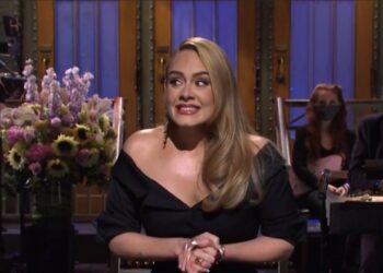 Adele tras meses de no ser vista en público apareció luciendo una imagen asombrosa