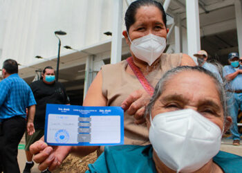 Más de 1.4 millones de personas se han vacunado contra el COVID-19 en El Salvador