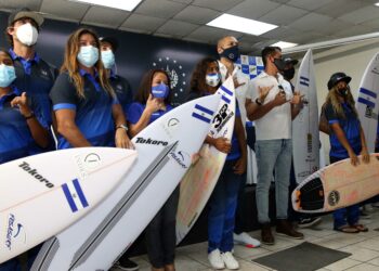 Gobierno de El Salvador apoya a la selección que participará en la ISA World Surfing Games 2021