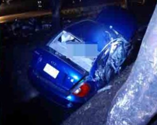 Grave accidente durante la madrugada de este viernes deja un fallecido y un lesionado