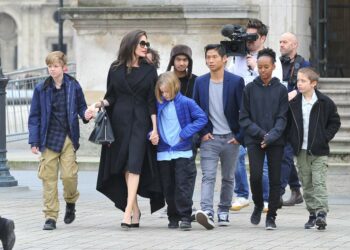 Juez le concedió a Brad Pitt la custodia compartida de sus hijos con Angelina Jolie