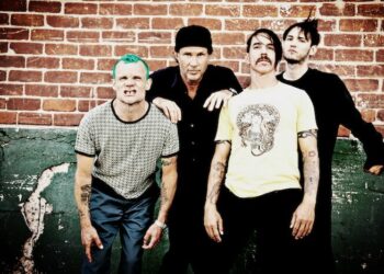 Red Hot Chili Peppers vende su catálogo de álbumes por 140 millones de dólares