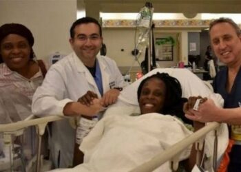 Una mujer en Marruecos da a luz a nueve bebés