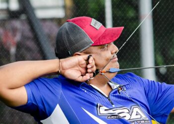 Roberto Hernández obtiene medalla de oro con puntaje perfecto en el ranking mayor de tiro con arco que se desarrolla en Colombia