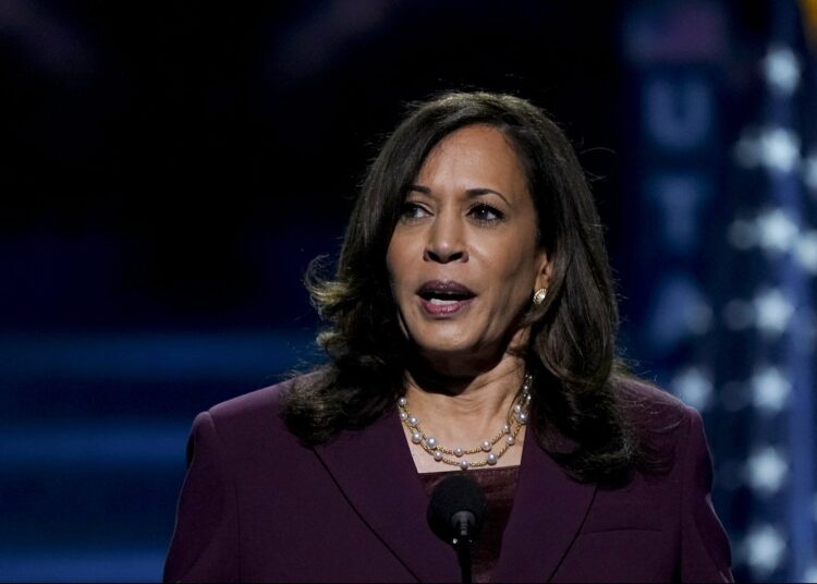 Kamala Harris anunció que una docena de grandes empresas de EE.UU. invertirán en El Salvador y el resto de Centroamérica