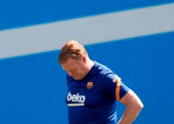 Barcelona busca entrenador y le avisó a Ronald Koeman que será la segunda opción