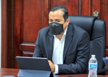 Ministro de Hacienda desmiente aumento del IVA