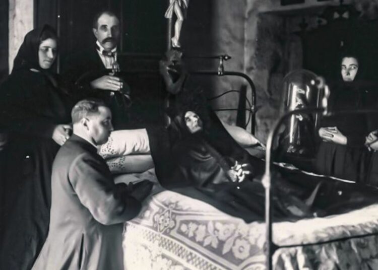 ¿Por qué se acostumbraba a retratar a personas muertas en época victoriana?