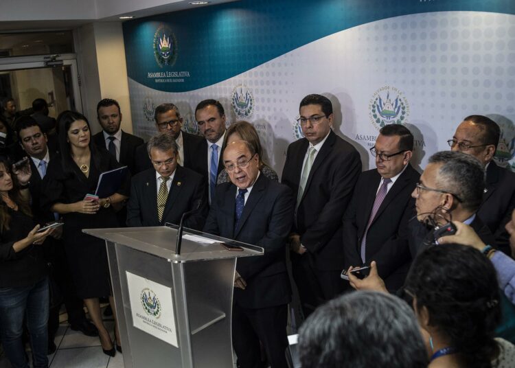 Sala de lo Constitucional violentó vida de los salvadoreños al priorizar intereses de la empresa privada sobre la salud