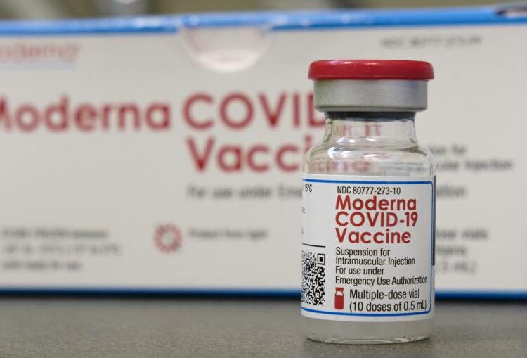 Teorías conspirativas : la vacuna de Moderna no contiene luciferina en 66.6 ml, ni es satánica