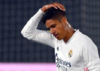 Varane se pierde los duelos contra el Chelsea y el Sevilla