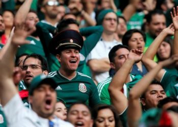 El presidente de la Federación Mexicana de Fútbol, Yon de Luisa ofrece solución para eliminar grito homofóbico