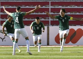 Bolivia sale del fondo, con triunfo en La Paz ante Venezuela