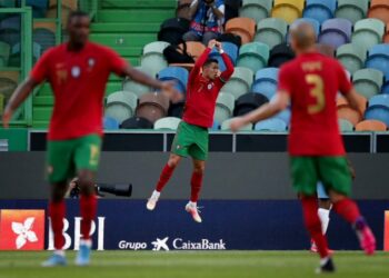 Cristiano Ronaldo lideró la goleada de Portugal a Israel a días de comenzar la Eurocopa