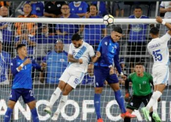 El Salvador y Guatemala empatan sin goles