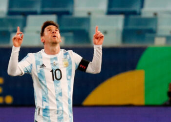 El peor club del mundo le hizo una oferta a Lionel Messi