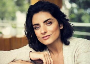 Aislinn Derbez podría tener un nuevo romance