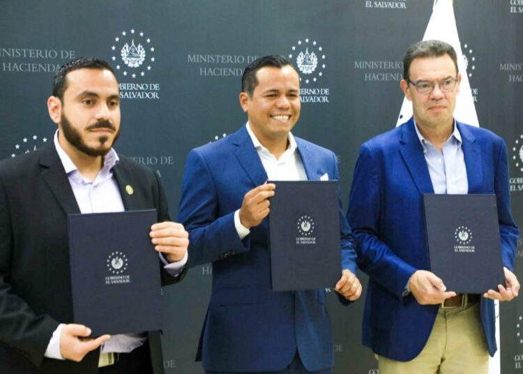 Hacienda y Banco Mundial firman convenio para el financiamiento del Proyecto Respuesta ante el COVID-19