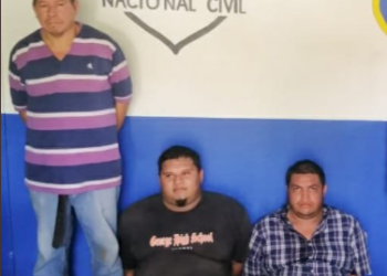 PNC captura a 3 delincuentes que se dedicaban a robar lácteos en Ciudad Arce