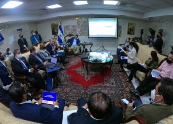 Comisión de Hacienda aprueba préstamos para financiar proyectos de infraestructura, educación y deportivos