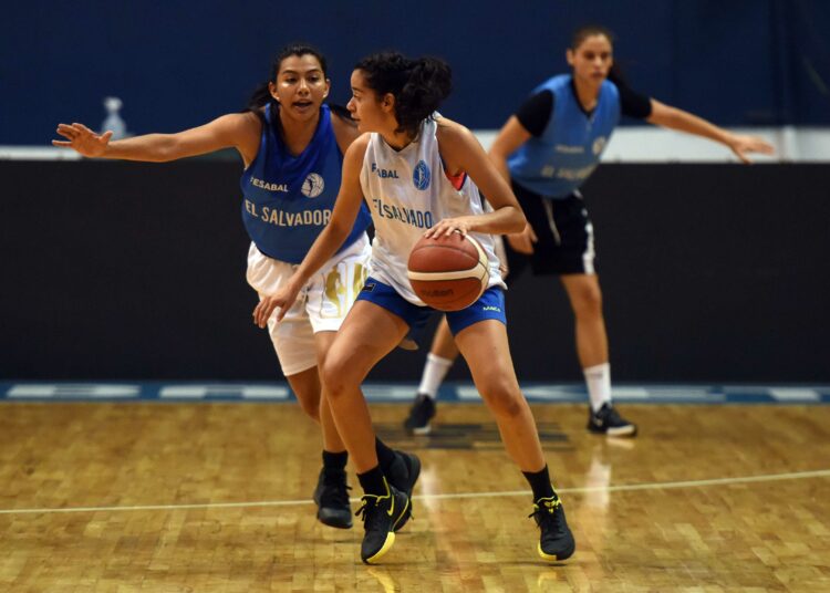 La selección femenina de baloncesto viajó al FIBA AMERICUP 2021