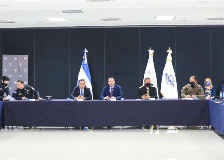 Reunión histórica entre Seguridad y FGR busca mejorar resultados del Plan Control Territorial