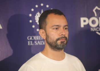 FGR presenta requerimiento fiscal contra Joel Valle, acusado de desaparición de personas y expresiones de violencia contra la mujer en el caso de Flor