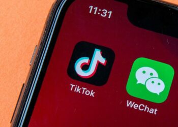 Joe Biden revocó las órdenes de Donald Trump para prohibir TikTok y WeChat en Estados Unidos