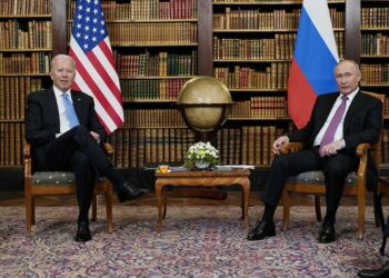 Putin y Biden acuerdan el regreso de sus respectivos embajadores tras una cumbre «constructiva»