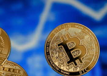 El Bitcoin sube 12% después de que El Salvador lo adoptó como moneda de curso legal