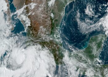 Enrique, el primer huracán de la temporada en el Pacífico, podría alcanzar categoría 2