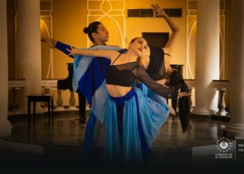 Hoy se continúa presentando «Sinfonía para el Cuerpo» a cargo de la Compañía Nacional de Danza
