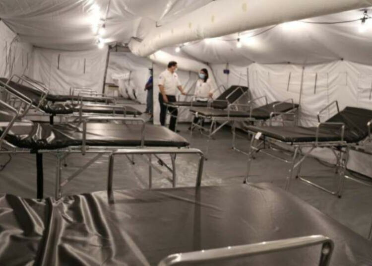 Fiscalía hondureña acusa a exfuncionarios de fraude por hospitales móviles para contener el covid-19